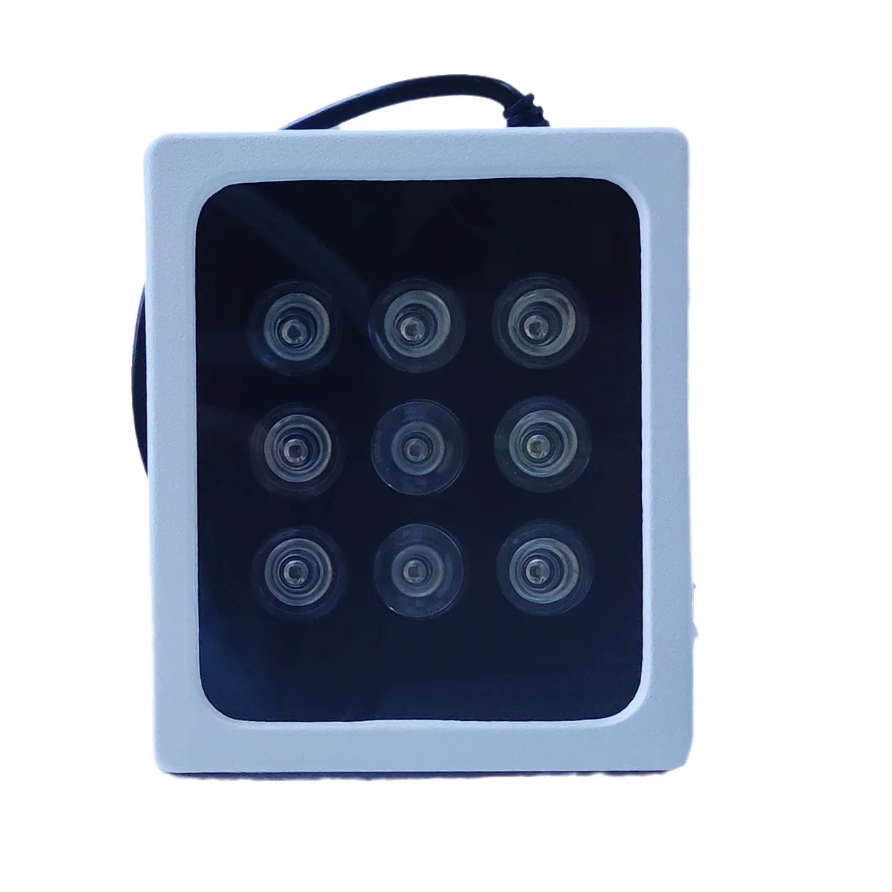 

The product can be customized. 9 lights outdoor monitor gate fill light