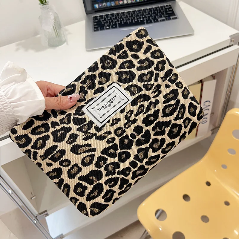 Large Capacity Zebra Leopard Print Cosmetic Bag, Portable Skincare Toiletry Storage Bag, Minimalist Travel Versatile Clutch Bag