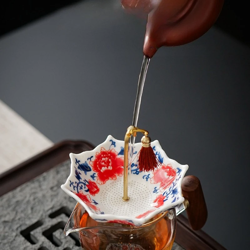

Blue and White Umbrella-shaped Ceramic Tea Strainer Accessories for Kung Fu Tea