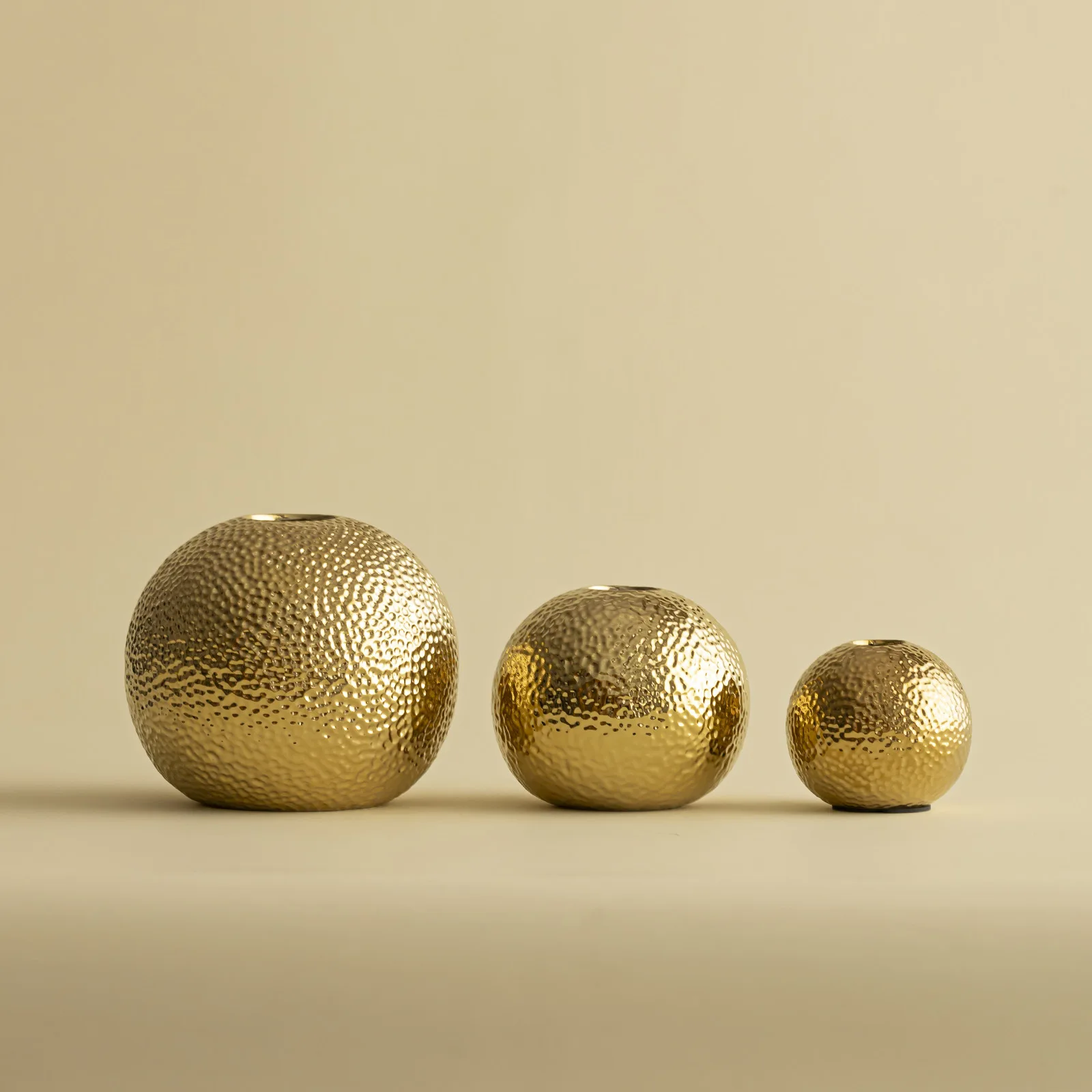 Luxury Hammer Ball Ceramic Vase Dried Flower Flower Arrangement Accessories Gold and Silver Vase