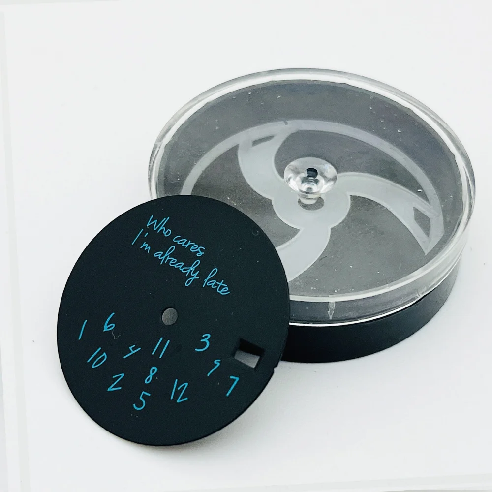 Циферблат NH35 с поверхностью часовой стрелки 28,5 мм подходит для NH35 NH36 7S26 4R35 Механизм Тунец SRPD SKX007 Корона на 3,0 3,8 4,1 Детали циферблата часов