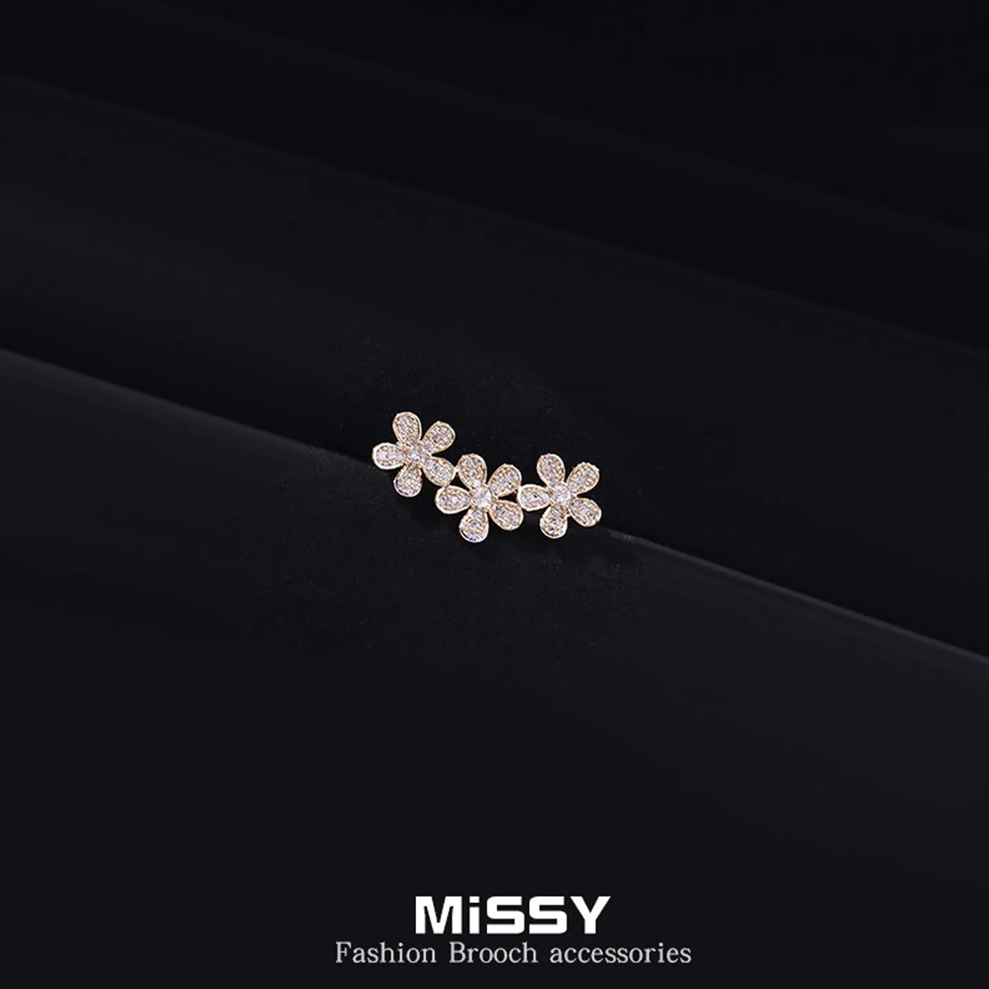Chinese Style Hanfu Rhinestone Flower Brooch Pins Decorative Shirt Collar Anti Exposure Clips Multi Styles Apparel Accessories