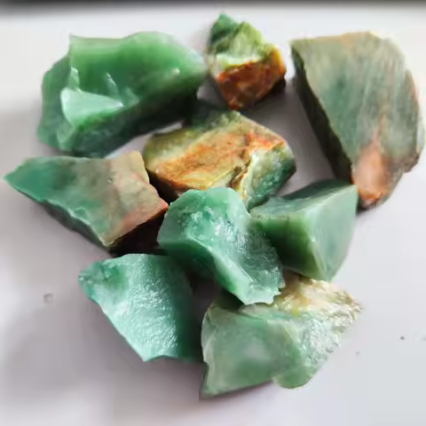 Natural Jade Stone Dulong Jade Green Jadeite Raw Stone Mineral Specimens Jewelry Making Crystal Stone Home Decoration Stone