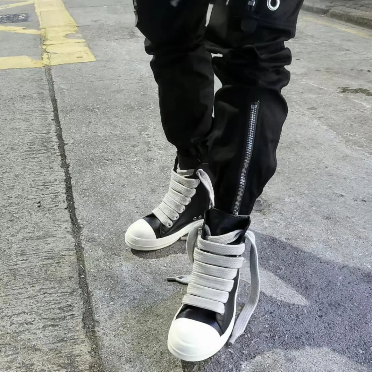 

Brand Ro Shoe Full Black Leather Shoes Men Sneaker Women High Top Shoe Boots Jumbo Laces Classic Casual Sneakers Ankle Boot