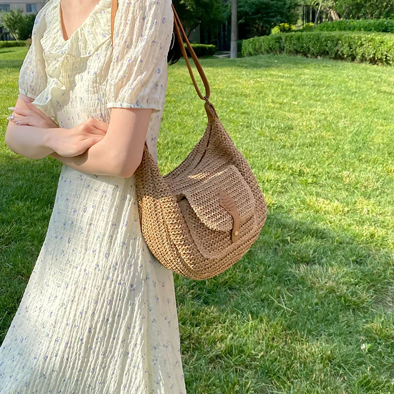 2024 New Grass Woven Women\'s Bag Single Shoulder Crossbody Handbag Large Capacity Vacation Bag Beach Bag