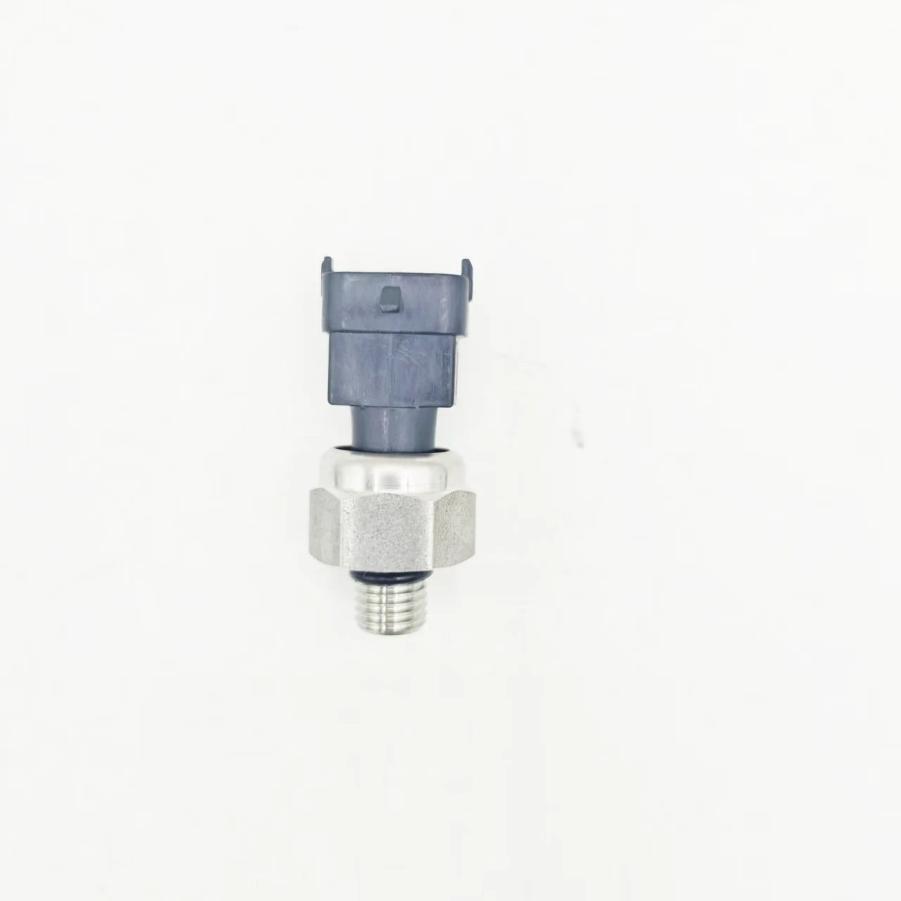 

1pc 24418424 Oil Pressure Sensor 24418424 6235649 For Vau-xhall Op-el Za-fira B As-tra H Ve-ctra C Sig-num 2.2 Z22YH