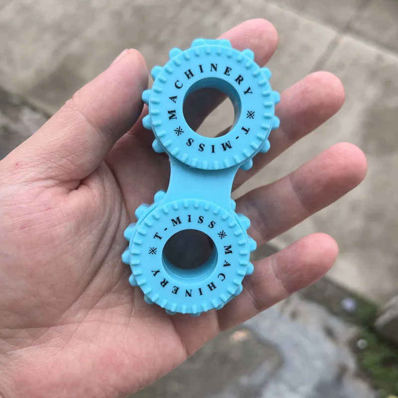 New Bike Chain Gear Fidget Spinner Hand Roller Anxiety ADHD Stress Relief Toys Adults Kids Cool Gadgets Office Desk Fun view 3