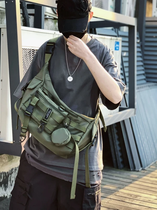 Fashionable Unisex Crossbody Bag Single Shoulder Bag for Students Street Style Dark Theme Workwear Nylon Material Handbag
