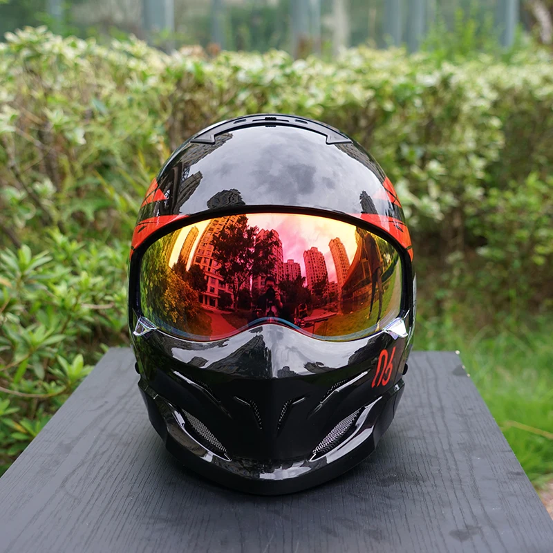 خوذة دراجة نارية على شكل جمجمة مطبوعة بشريط متسابق أحمر أنماط حروف للرجال 3 ألوان عدسات خوذة شتوية للرجال