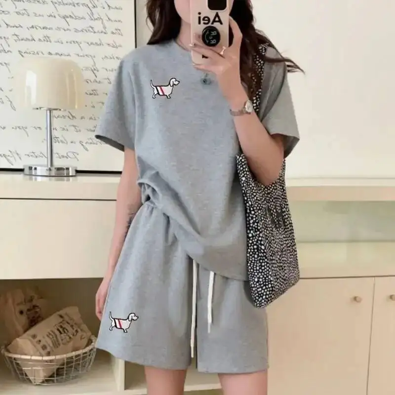 تي شيرت أنثى السراويل مستقيم جولة الرقبة مكتب عروض رخيصة كيت ميزات جديدة للمنتجات المطابقة النساء S مجموعات قصيرة قطع