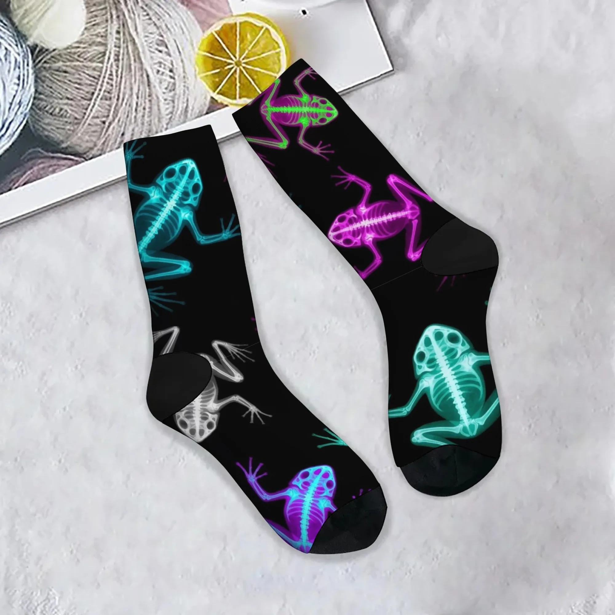 Colorful Iridescent X-ray Frog Skeleton Men Crew Socks Creative Pattern Funny for Nocturnal Loungewear & Sleepover Party Vibes