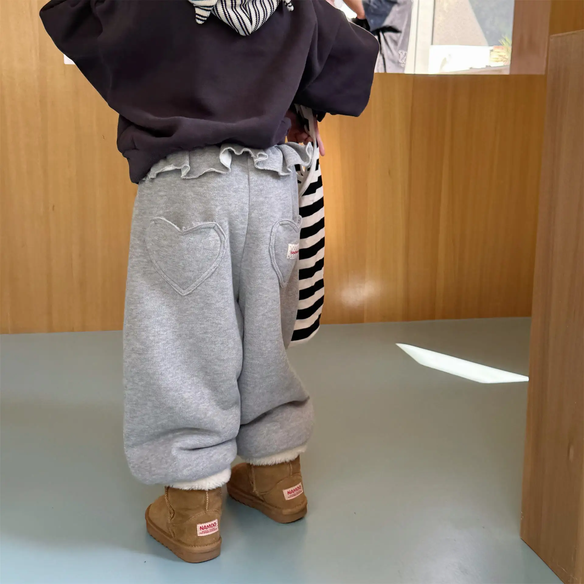 

2025 Winter New Children Fleece Sweatpants Cotton Boys Casual Pants Plus Velvet Thick Baby Girls Warm Trousers Kids Clothes