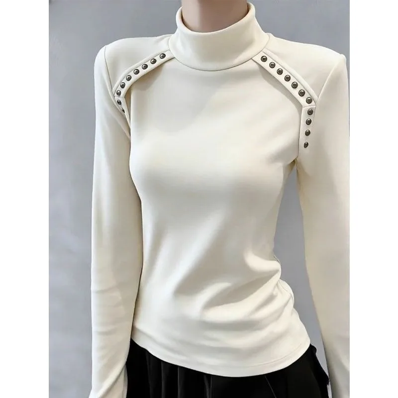 High-neck Beaded Black Long-sleeved Top for Women's Autumn and Winter Collection Unique and Slimming Base Layer T-shirt Comfort