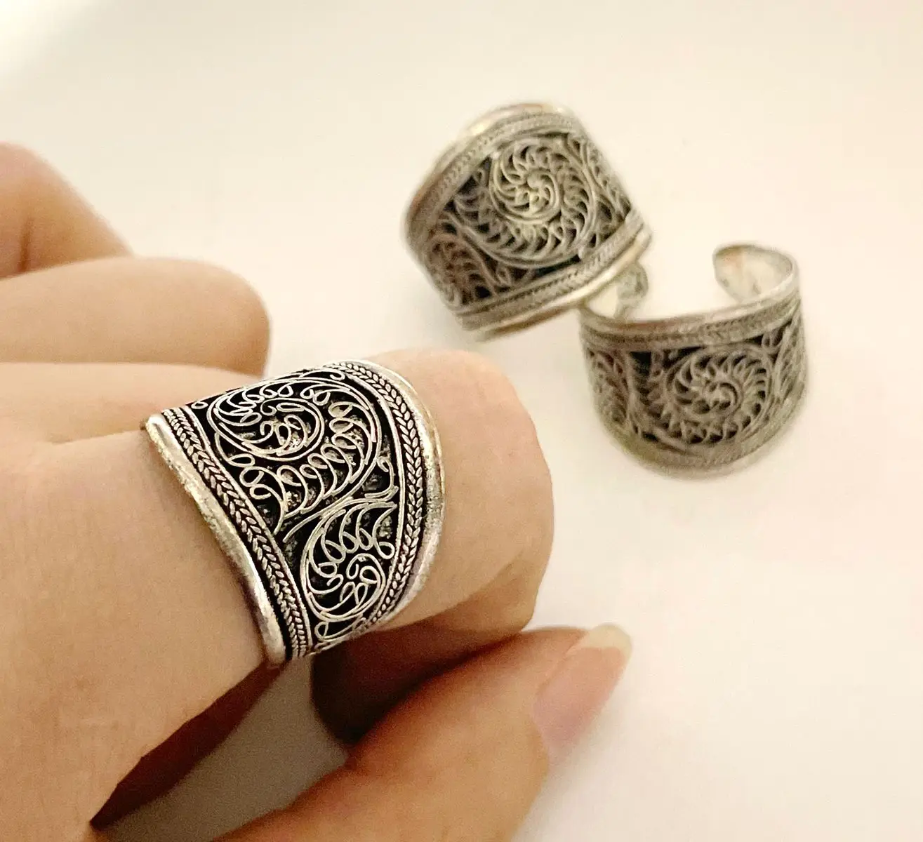 Vintage Flower Silk… - image