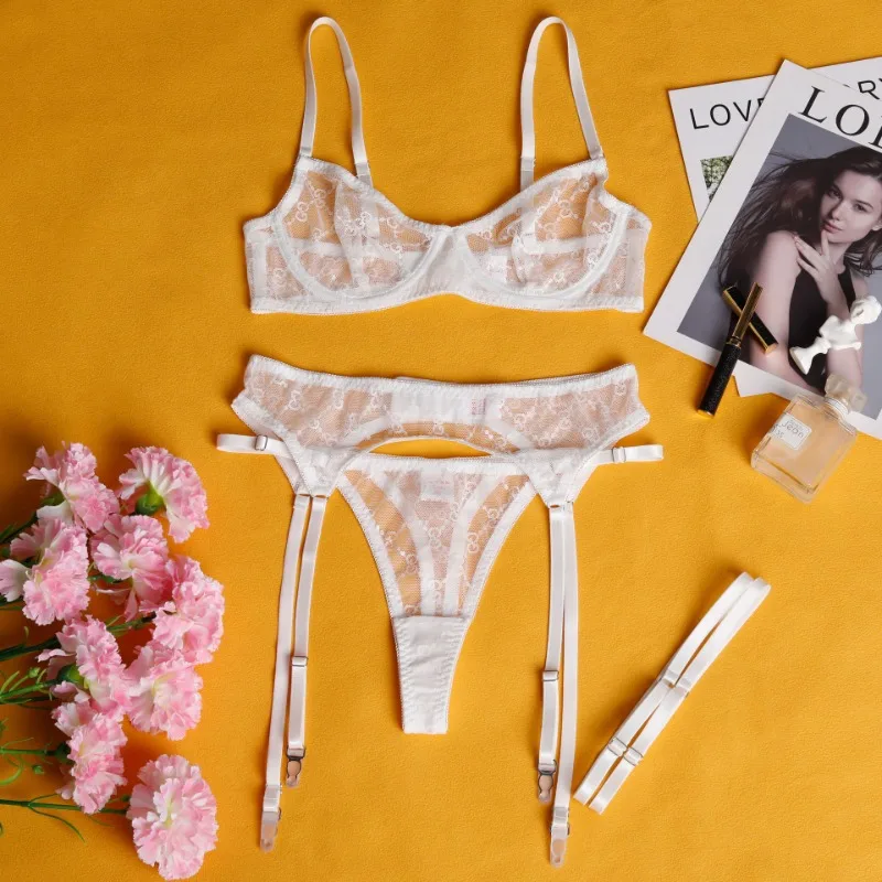 Toucheart مثير مجموعة الملابس الداخلية للنساء بلون شبكة شفافة يغرق المرأة مثير الأربطة ملابس داخلية مثيرة للاهتمام 3 قطعة مجموعة
