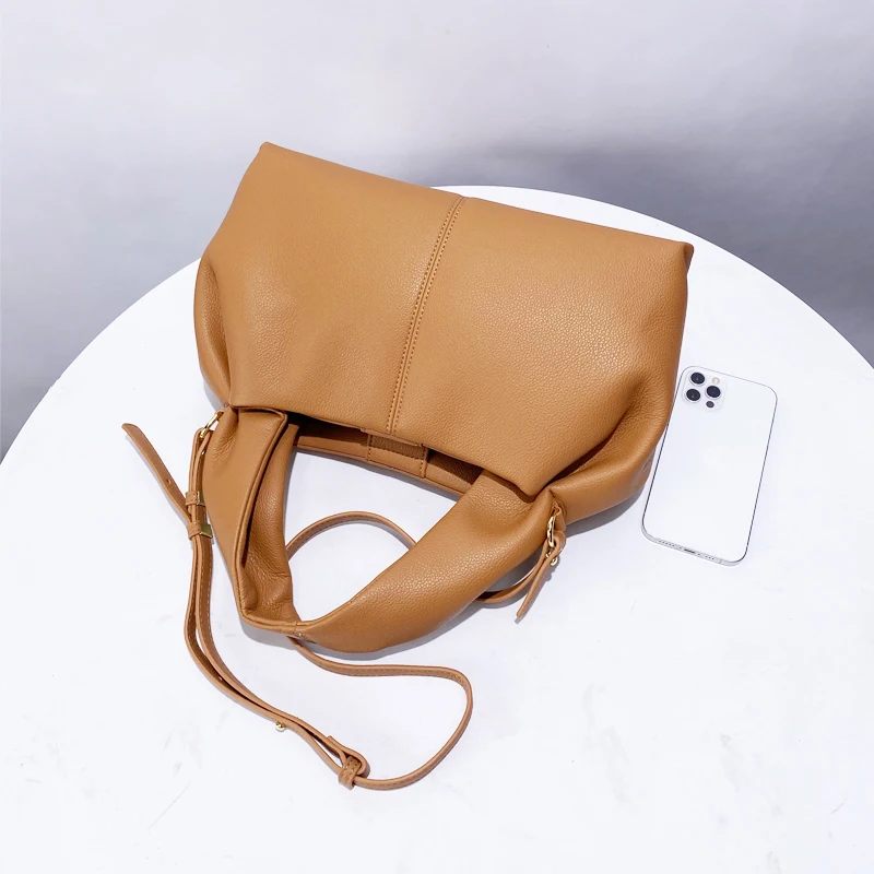 Hobos Cloud Bags For Women Luxury Designer Handbags Purses 2024 New In Fashion PU Leather Simple Solid Color Shoulder Crossbody