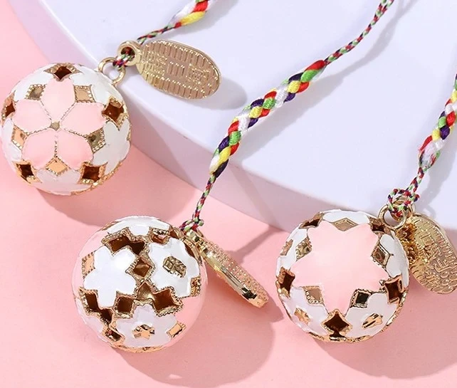 

Cute Japanese Cherry Blossom Bell Bag Pendant Phone Chain Pet's Necklace Hollow Flower Jingle Bell
