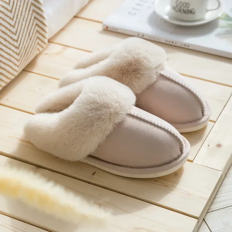 Pantuflas cálidas de piel para el hogar para mujer, zapatos de algodón de felpa de gamuza sintética de lujo para dormitorio interior, zapatillas mullidas de tacón plano, Invierno