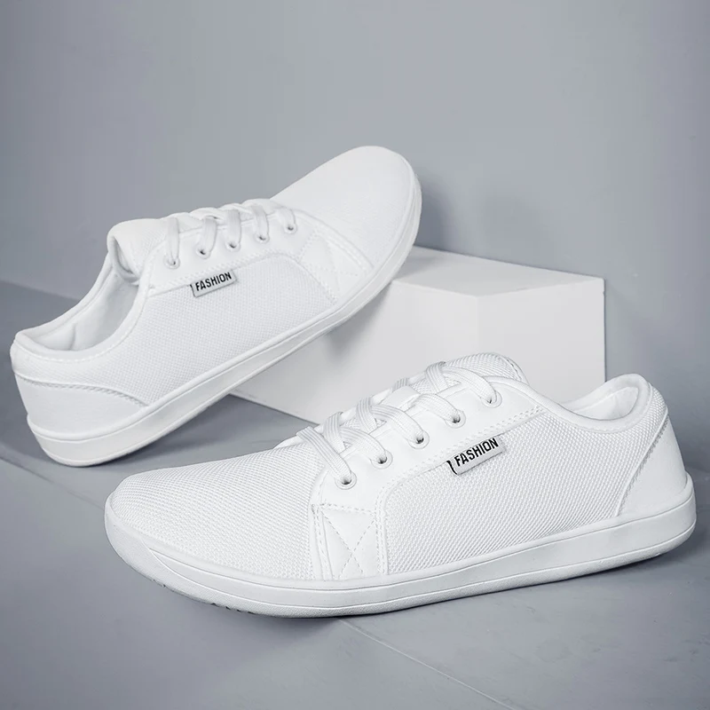 Fashion White Barefoot Sneakers For Men Women Wide Toe Men's Walking Shoes Breathable Mesh Casual Sports Shoes Large Size 37-47