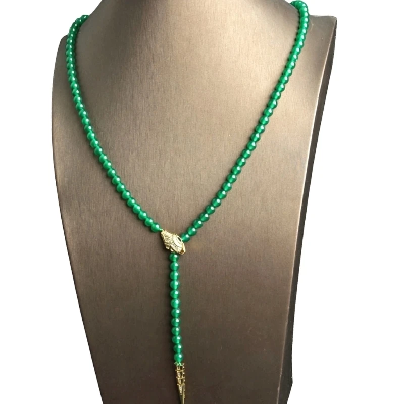 U4LF Ornamental Bead Necklace with Pendant Detail, Comfortable Round Profile for Everyday Outfits and Social Looks Daily