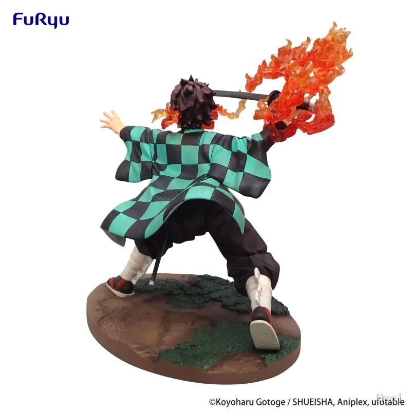 FURYU Asli Trio-Try-iT Exc∞d Kreatif Demon Slayer Karakter Anime Kamado Nezuko untuk Anak-anak Koleksi Hadiah Model Mainan Aksi