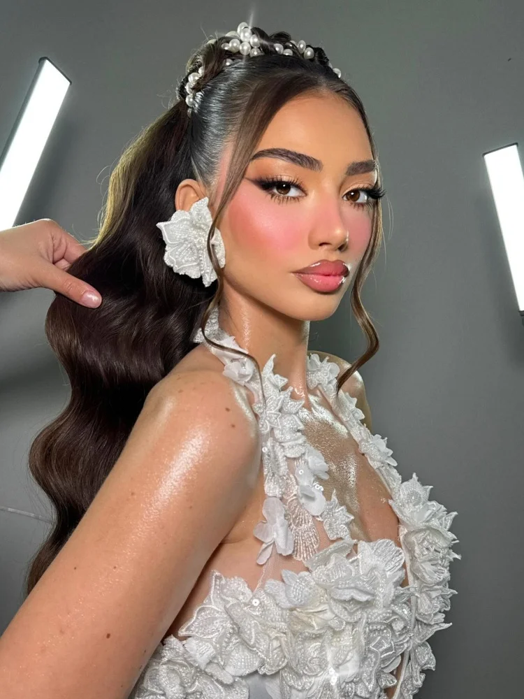 Robe de mariée sirène de luxe en dentelle transparente, avec des Appliques florales blanches, élégante, col licou, robe de soirée transparente, 2025