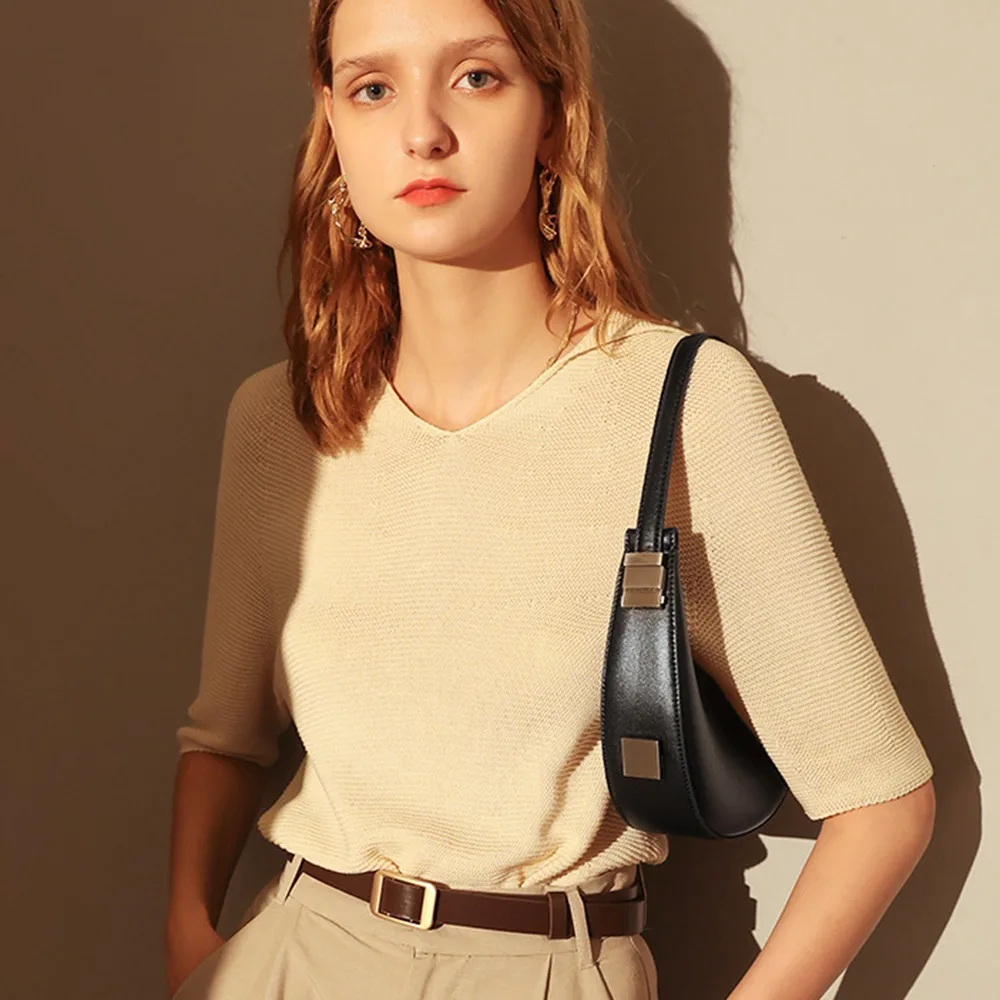 

Portable Minimalist Style Pu Leather Handbag Pu Elegant Half-moon Underarm Bag Zipper Black Crescent Bag Students