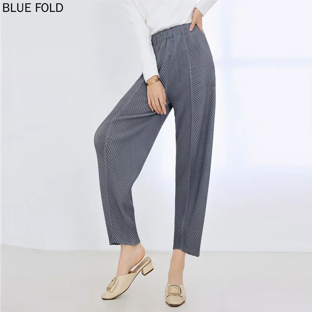 

Textured Pleated Pants Women's Casual Pants Versatile and Slim Miyake New High Waist Straight Pants Narrow Version Harem Pants