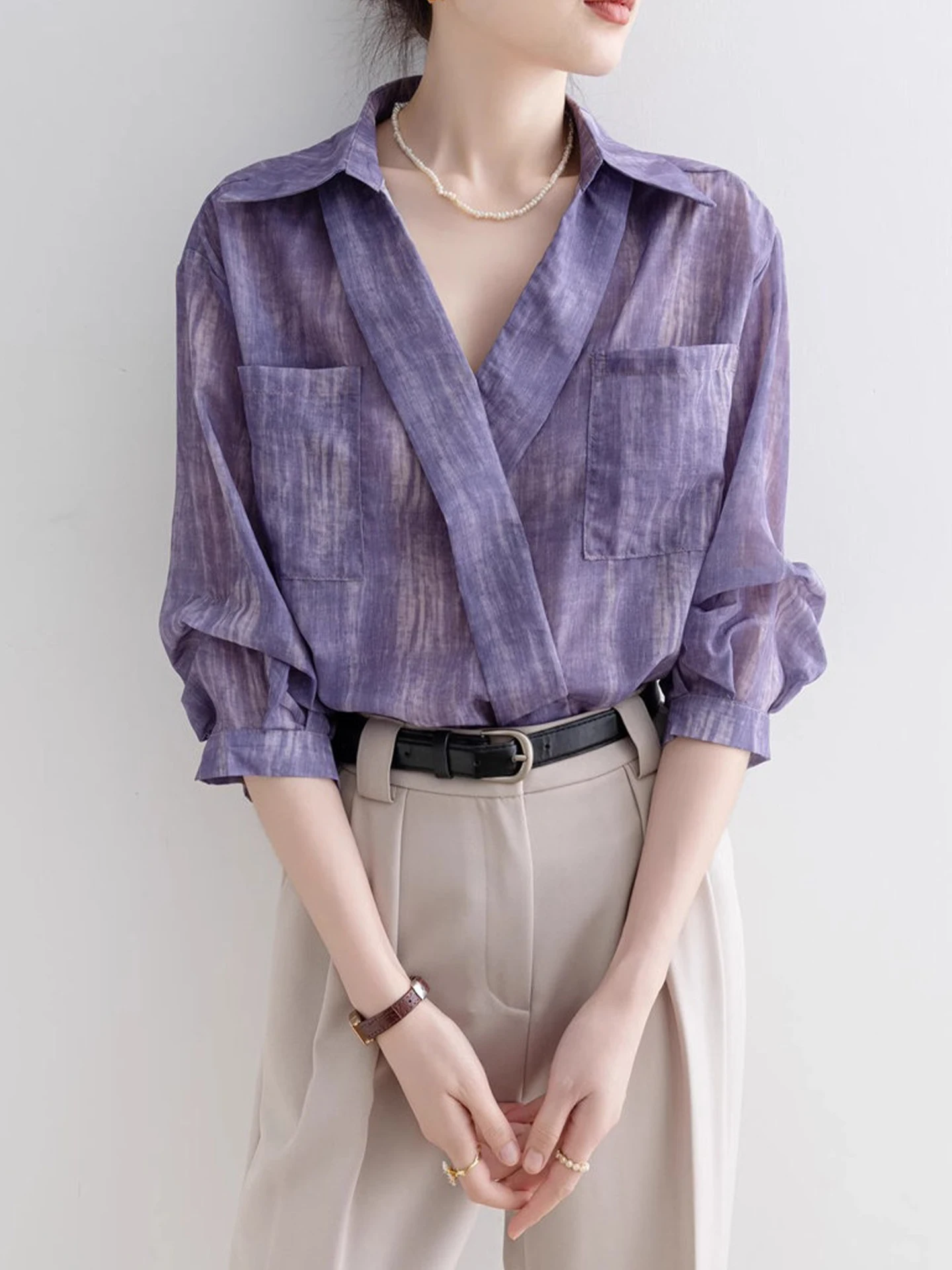 

Spring 2026 Fashionable Versatile Shirt Color Block Design Korean Style Loose Fit Five Sleeve Girls Shirt Commute Style
