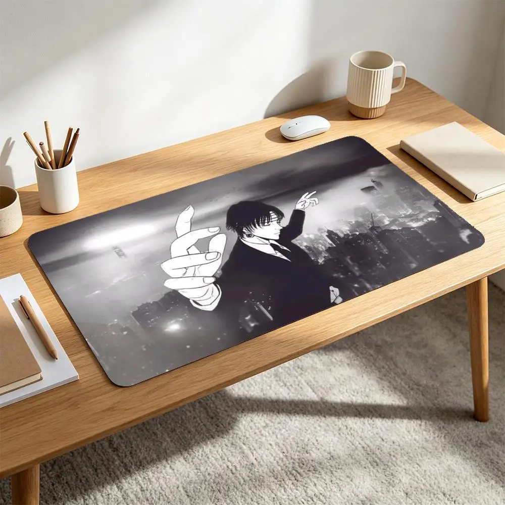 XXL Cool Black White Anime Character Mouse Pad Base Manga Suit Man City Night Sky Handsome accesorios escritorio
