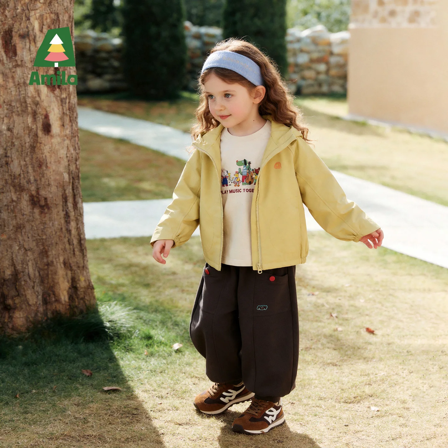 Amila 2026 Autumn New Stylish and Comfortable Kids Outdoor Jacket with Unique Horseshoe Sleeve Design, Windproof and Extra Warm