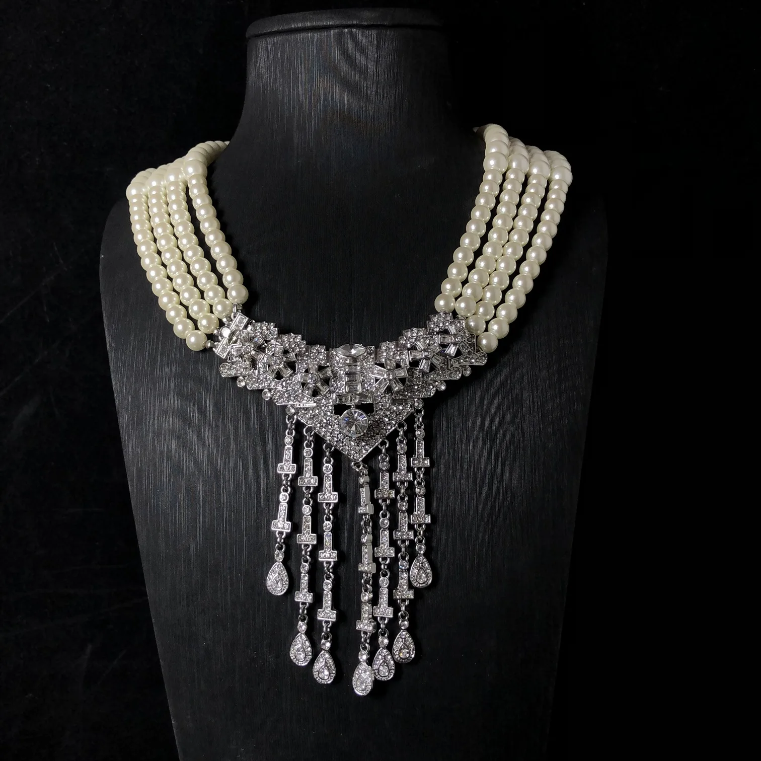 Vintage Multi Strand Imitation Pearl Necklace Crystal Tassel Choker Heavy Luxury Wedding Banquet Women Jewelry