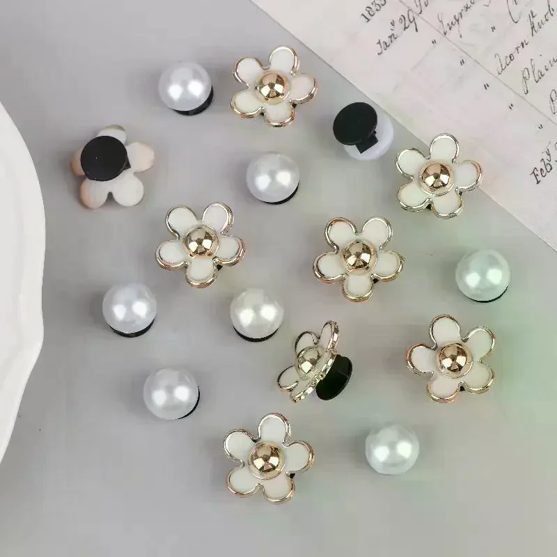 16PCS Fashion Shoe Charms Set Accessories Hole Shoe Buckle Summer Cute Pearl Daisies 3D Shoes Decorations