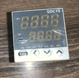 

Yamatake genuine original thermostat temperature control table C15TR0TA0100 SDC15