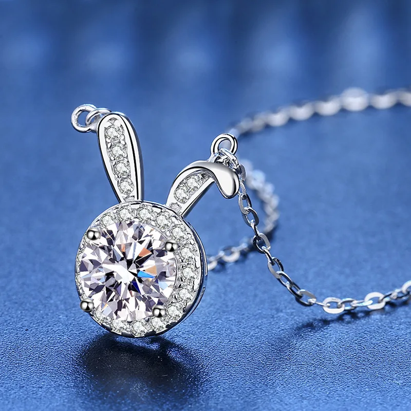 

BR 6.5mm 925 Pure Silver Cute Bunny Sweet Female Fashion Rabbit Collar Chain D VVS1 Moissanite Necklace Fine Jewelry