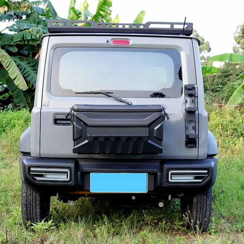 For Suzuki Jimny Offroad 4x4 LED Tail Light High Brightness 24V Red Lamp New Condition