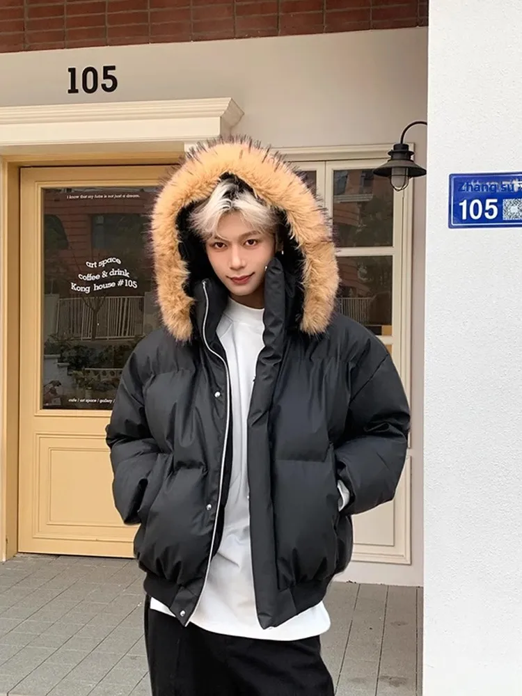 

Теплая зимняя куртка из искусственной кожи с отстегивающимся меховым воротником и наполнителем из хлопка для повседневной носки