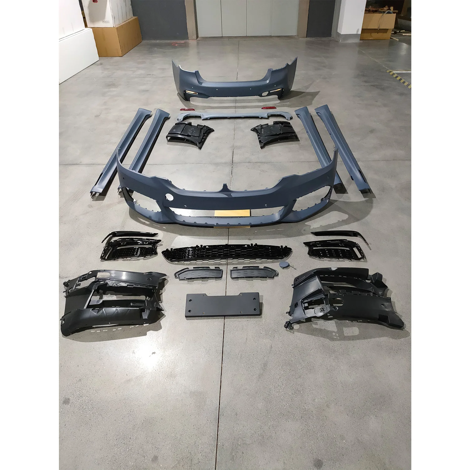 

Factory Wholesale Auto Parts Body Kit Bumper M Sport Body Kit