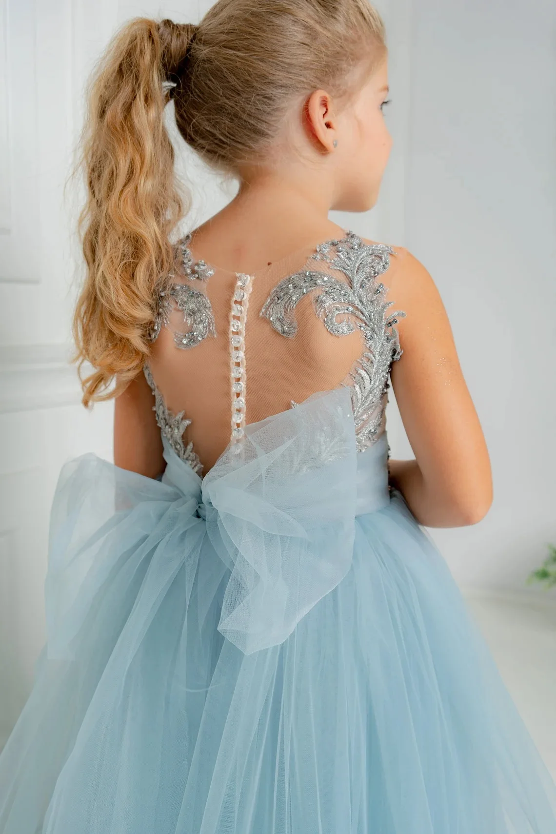 FATAPAESE blu abito da damigella d'onore per ragazze bambini 9 anni Crystal Appqulies Illusion Backless Ball Gown Wedding Party Flower Girl