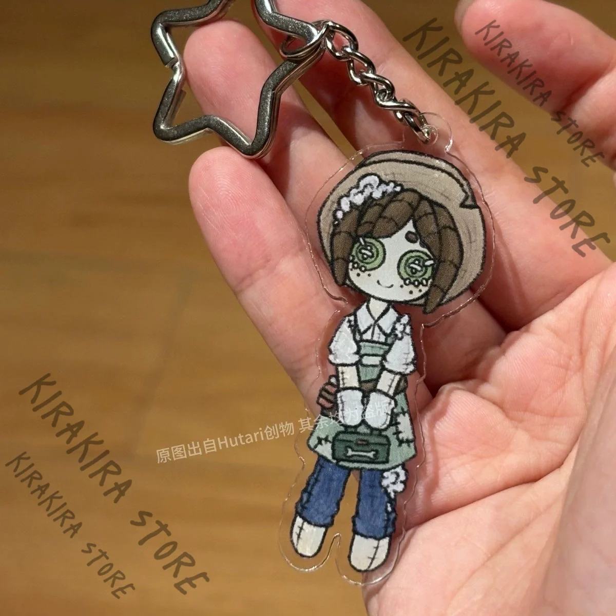 الهوية الخامس سجين لوكا البلسا الاكريليك على ظهره قلادة الحلي تأثيري إيما وودز كيرينغ إميلي داير Kawaii معلقة قطرة