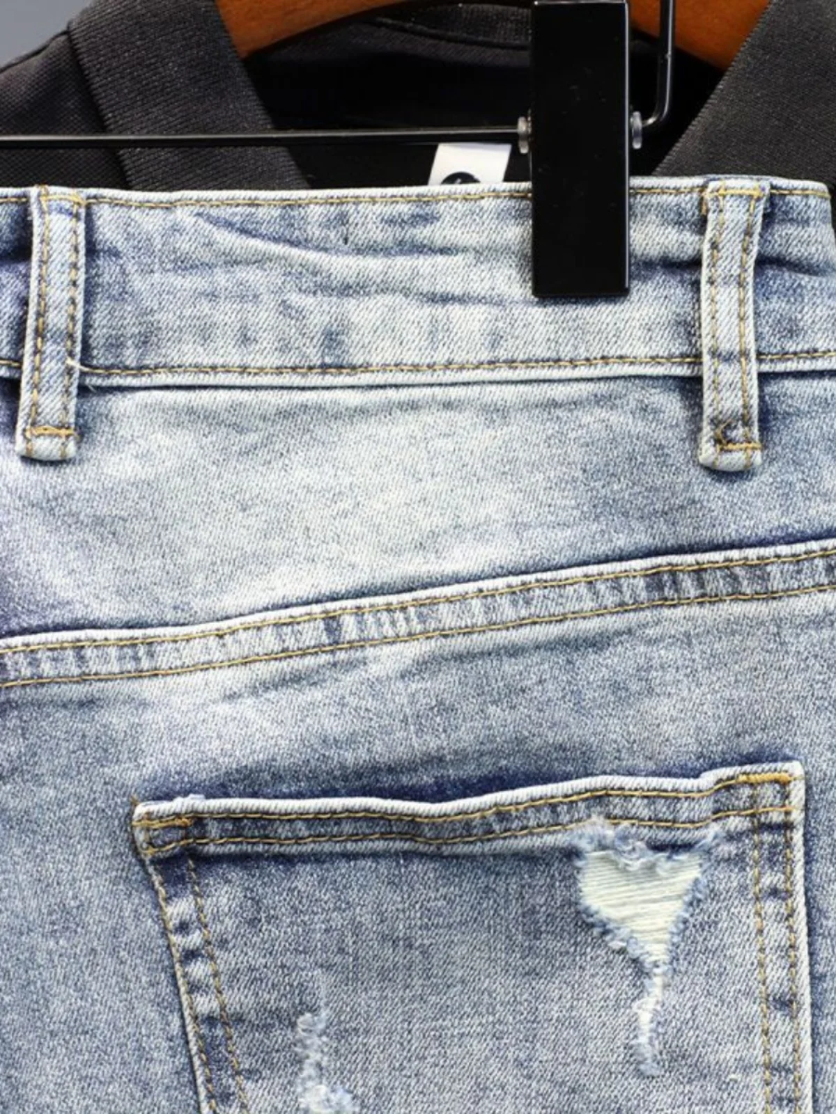 Trendige zerrissene Jeans für Herren, koreanische Sle, schmale Passform, Sommer, dünn, elastisch, helle Farbe, lässig, kleiner Fuß, neun Punkte