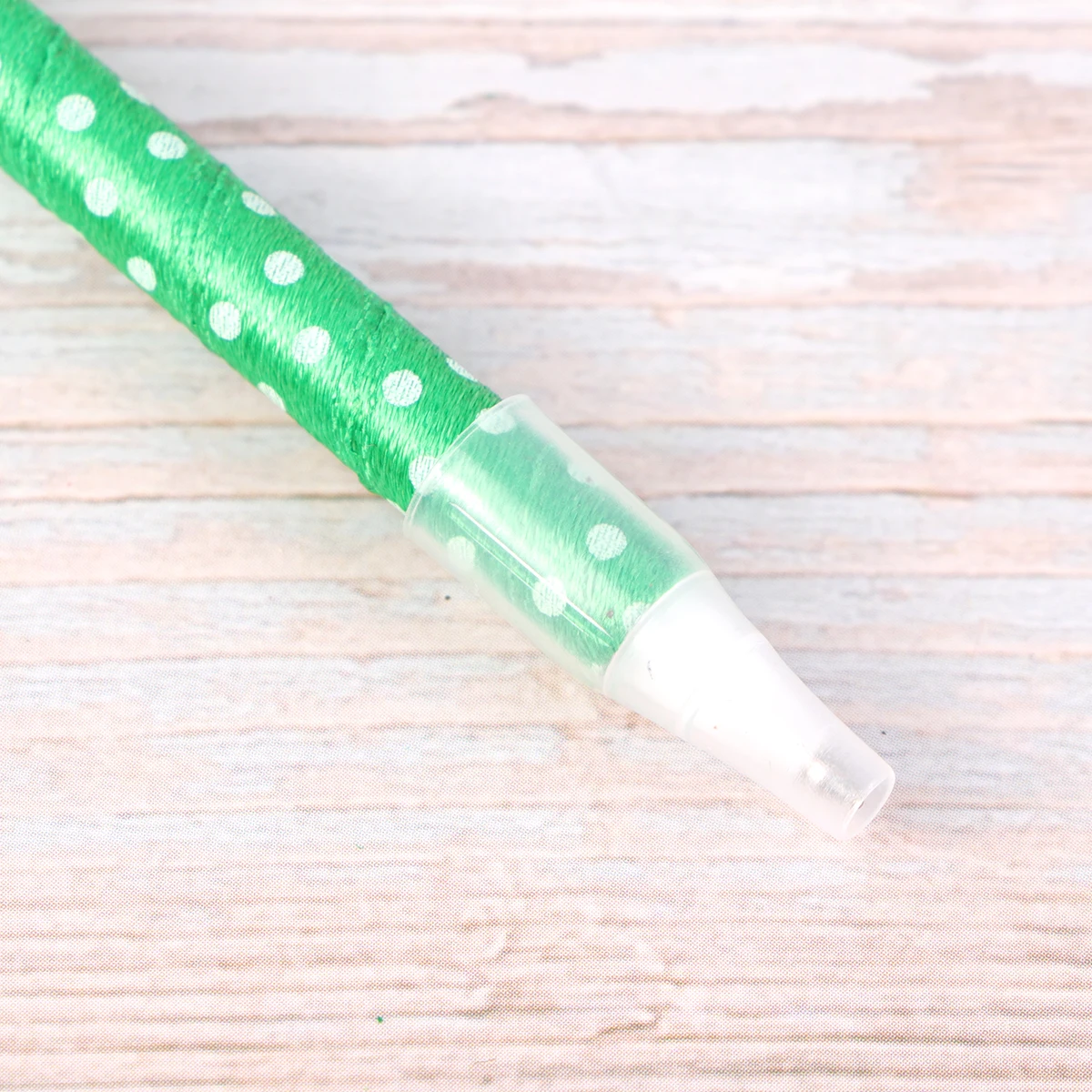 

6 Pcs Festive Christmas Pens Jingle Bell Decorated Ballpoint Writing Tools Creative Office Supplies Holiday Gift Idea