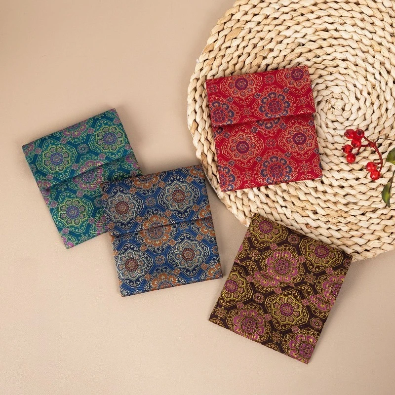 Brocade Flap Jewelry Pouch Velcro Closure Small Storage Bag Gift Organizer Coin Earring Travel Cosmetic Accessories Holder Case