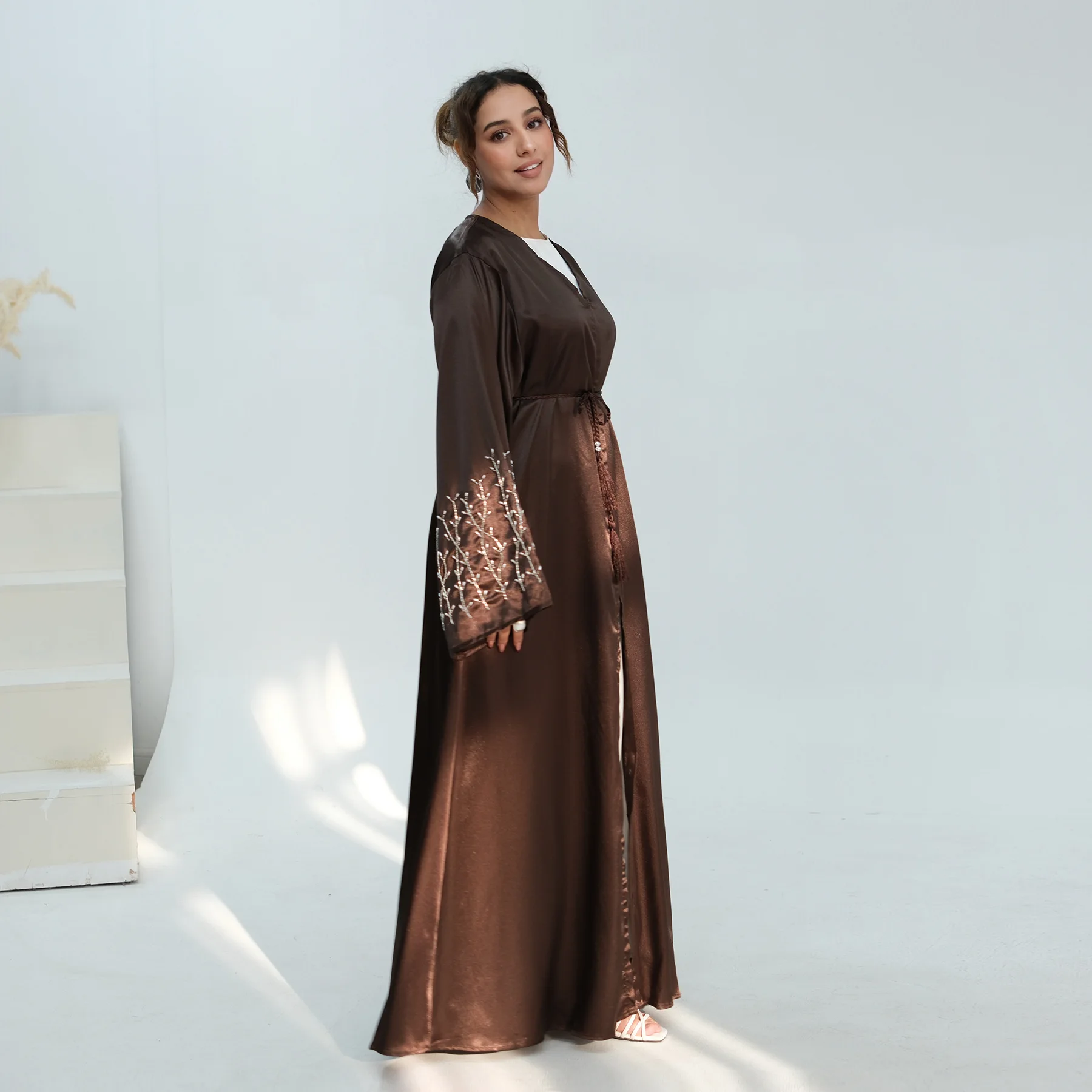 

Women Beading Embellished Party Abayas Ramadan Arabic Dubai Robe Caftan Kaftan Cardigan Muslim Kimono Jalabiya Long Maxi Dress