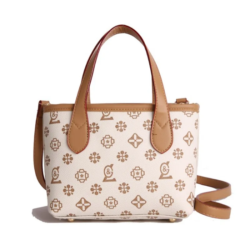 

High-End Minimalist Vintage Messenger Bag For Women Unique Style For Commuter And Superstar Show Ready