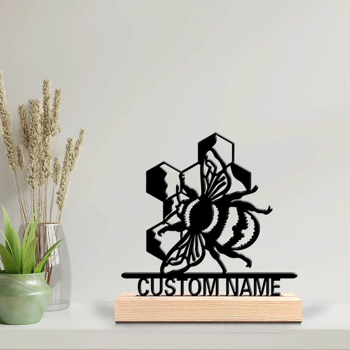 1pc Simple bee Custom Name Metal Statue Iron Ornament Art Crafts With Wood Base Tin Sculpture Home Table