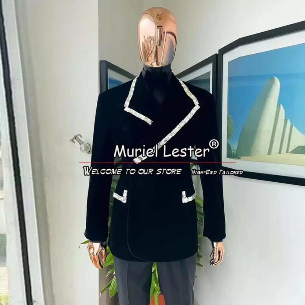 

Черный бархатный костюм, куртки для мужчин, серебряный блейзер с лацканами и бисером, комплект официальной одежды для жениха, свадебный смокинг, верхняя одежда, мужское пальто для выпускного вечера