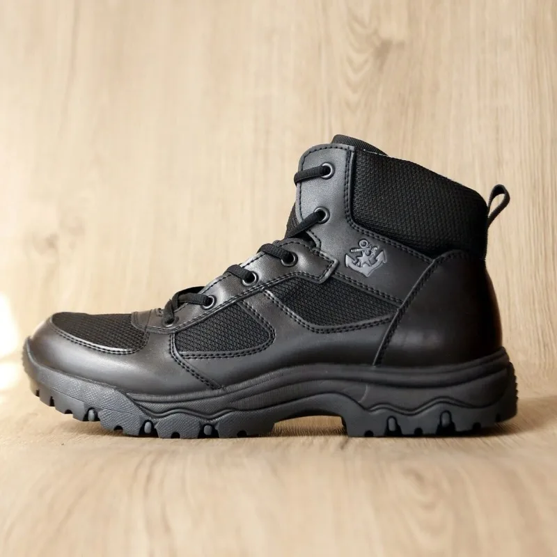Autumn 2026 Hiking Shoes For Men Black Mountaineering Boots Mens Outdoor Walking Shoes Man Anti Slip Climbing Shoe Male