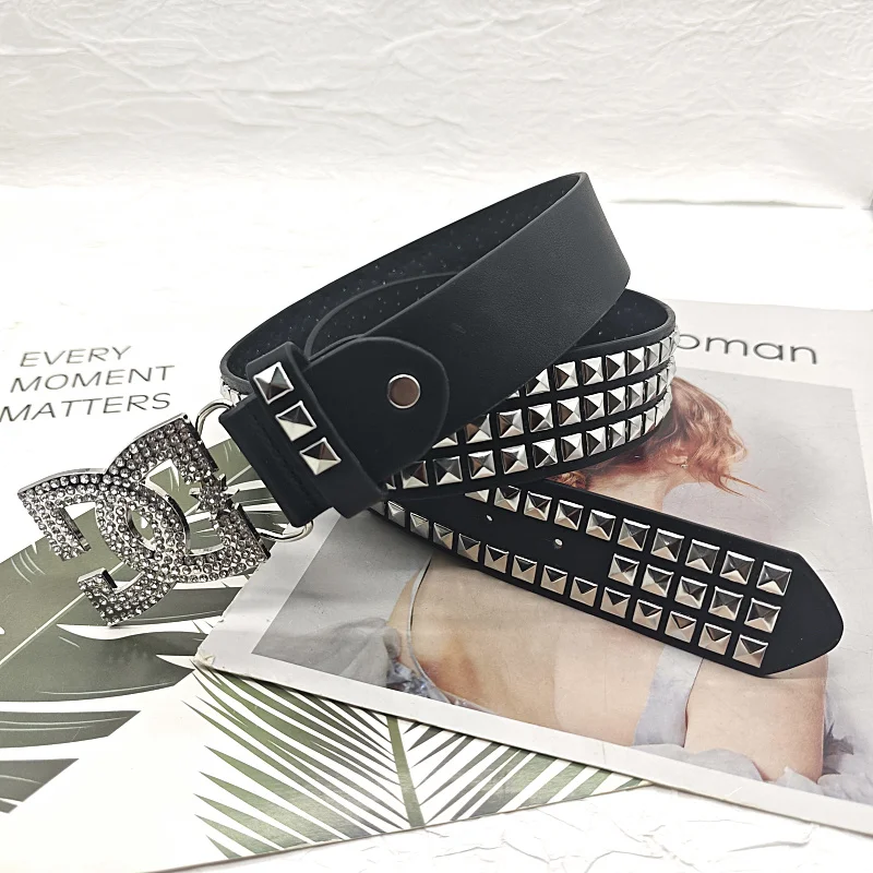 

Стильный ремень в стиле Y2K, уникальный кожаный ремень с заклепками в стиле панк, универсальный декоративный ремень для женщин и мужчин.