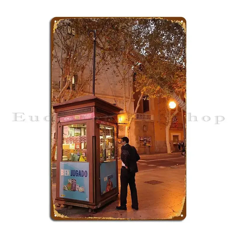 Brief Pause At Mall… - image